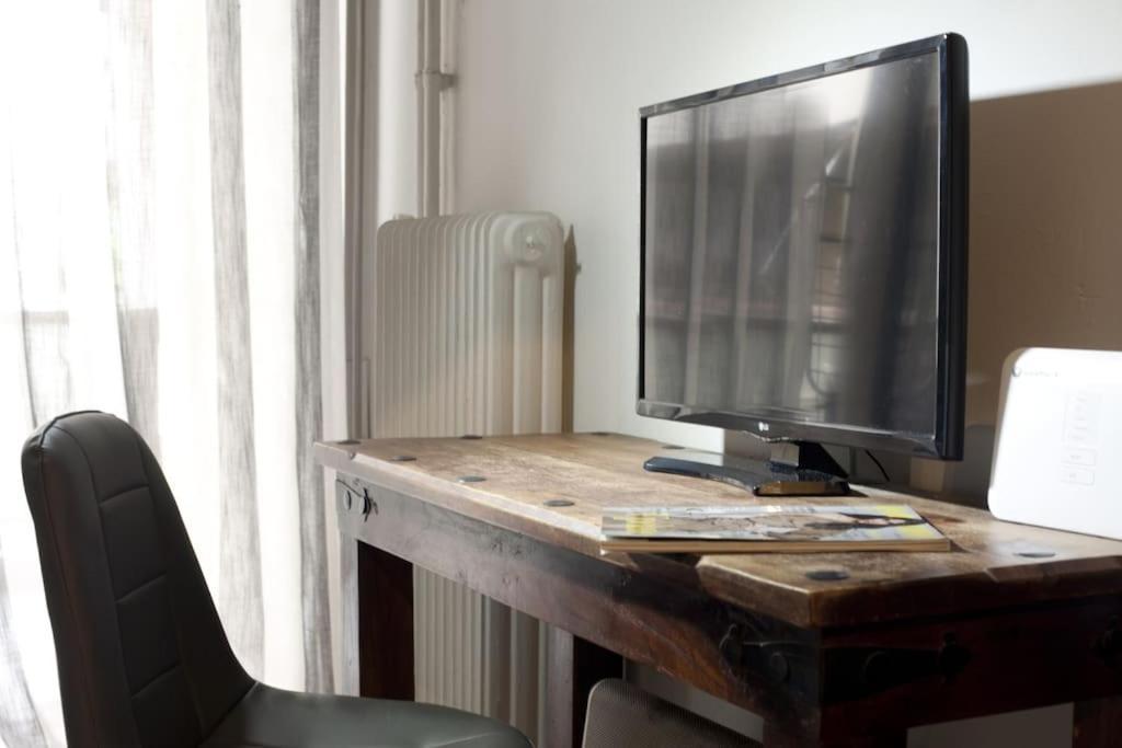 A Cozy Studio At Chalandri Leilighet Athen Eksteriør bilde